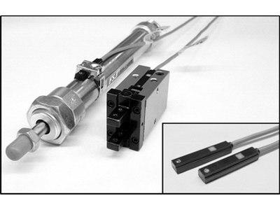 電流繼電器直流可調(diào) DC20A 霍爾感應(yīng)過高 過低 開關(guān)量切換JLN1ID報價